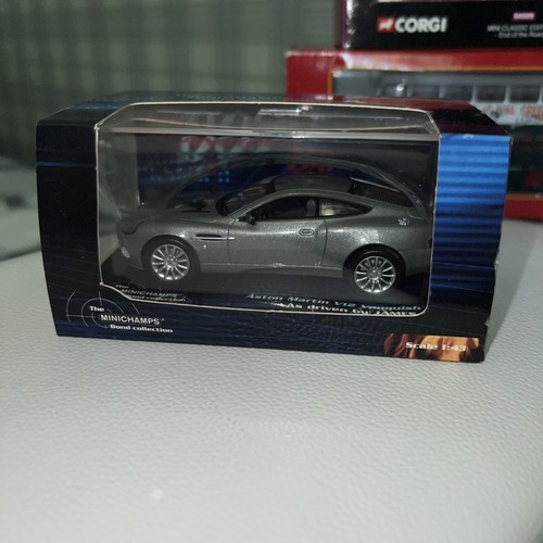 Minichamps aston martin v12 - minichamps,