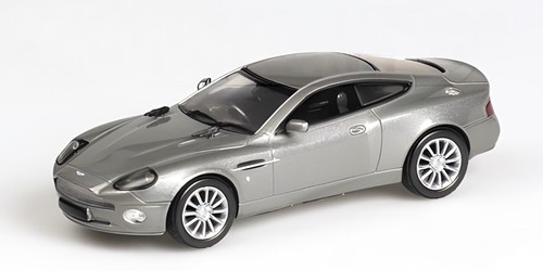 Minichamps 400137220 aston - minichamps,