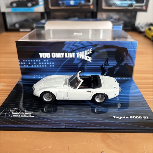 Minichamps toyota 2000 gt - toyota,