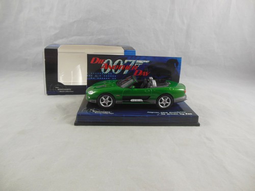Minichamps 400 130230 jaguar - minichamps,