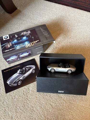 007 james bond - 1/43,
